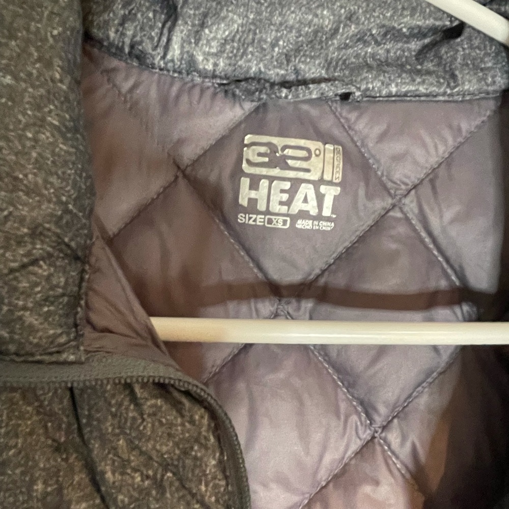 32 degrees packable puffer jacket - Picture 2 of 7